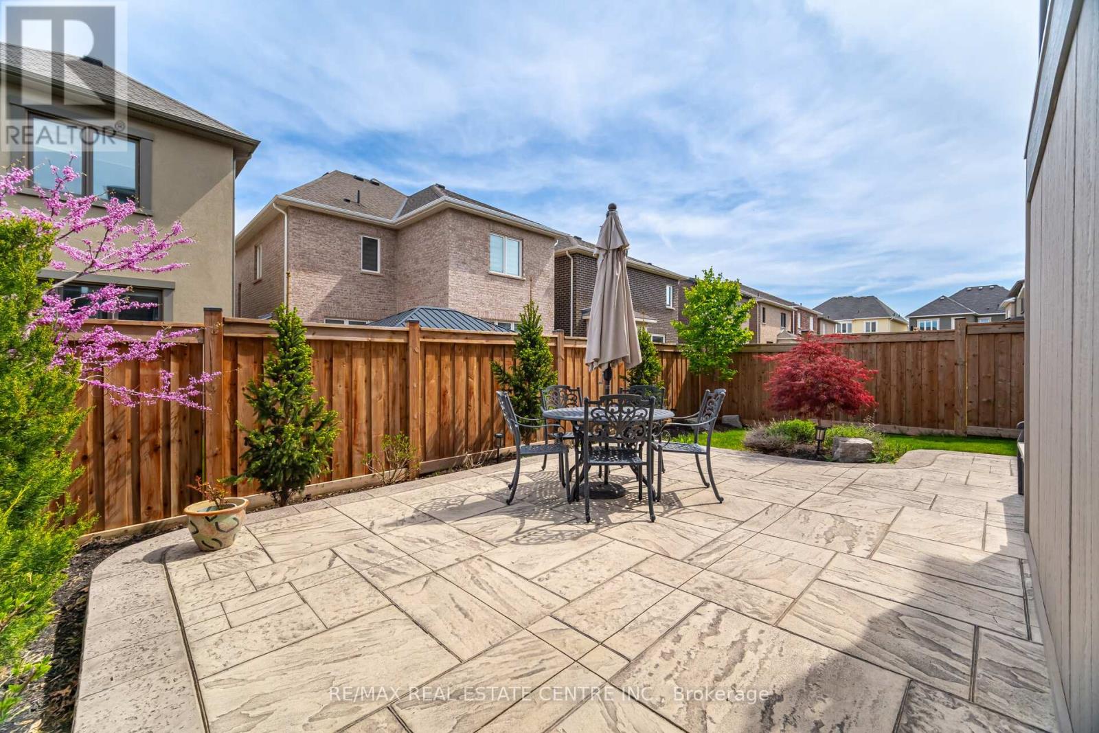 156 Camellia Crescent, Oakville, Ontario  L6H 1L2 - Photo 42 - W12332888