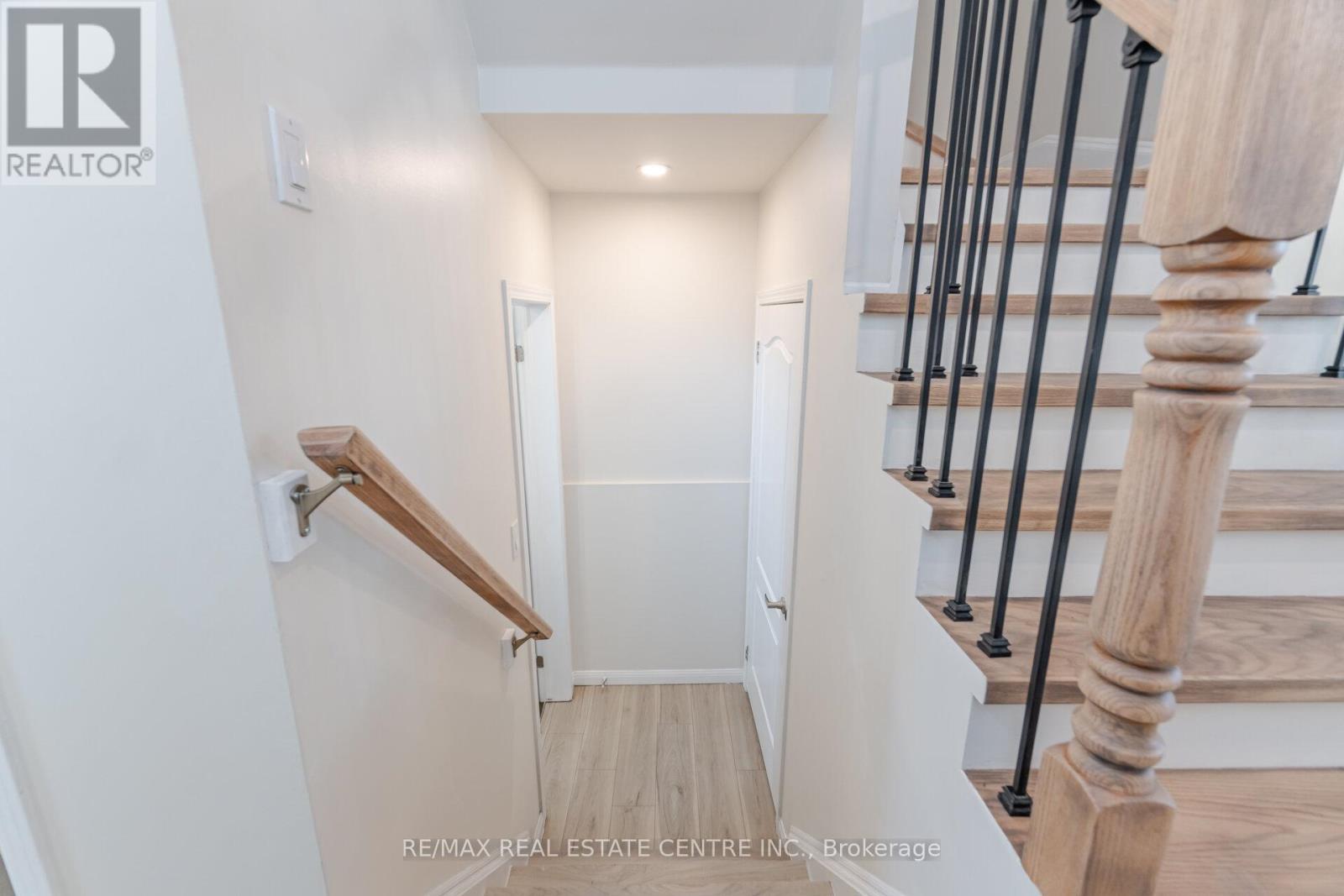 186 Gleave Terrace, Milton, Ontario  L9T 8N5 - Photo 31 - W12202195