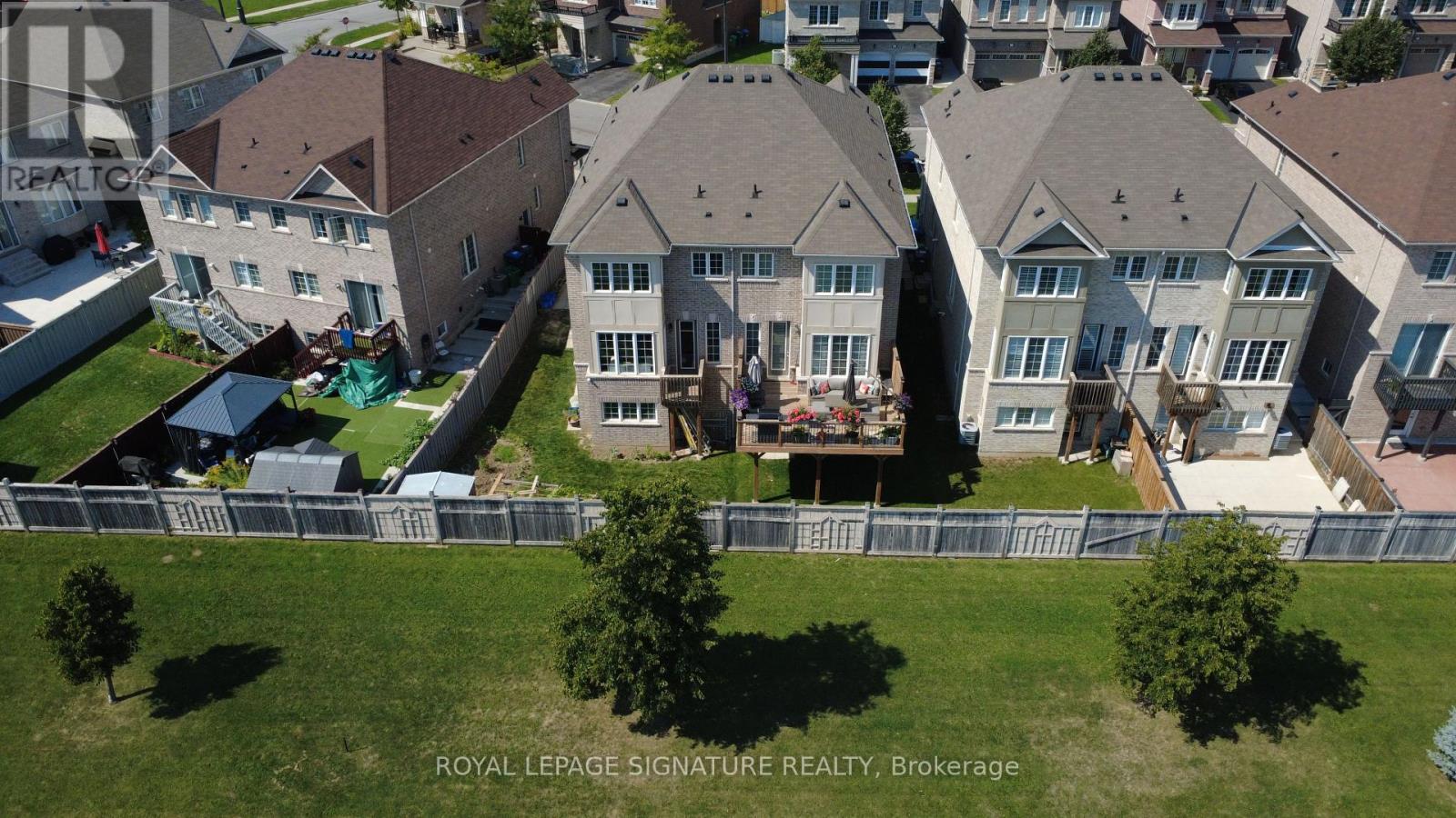 10 Zanetta Crescent, Brampton, Ontario  L6Y 6A3 - Photo 32 - W12392558