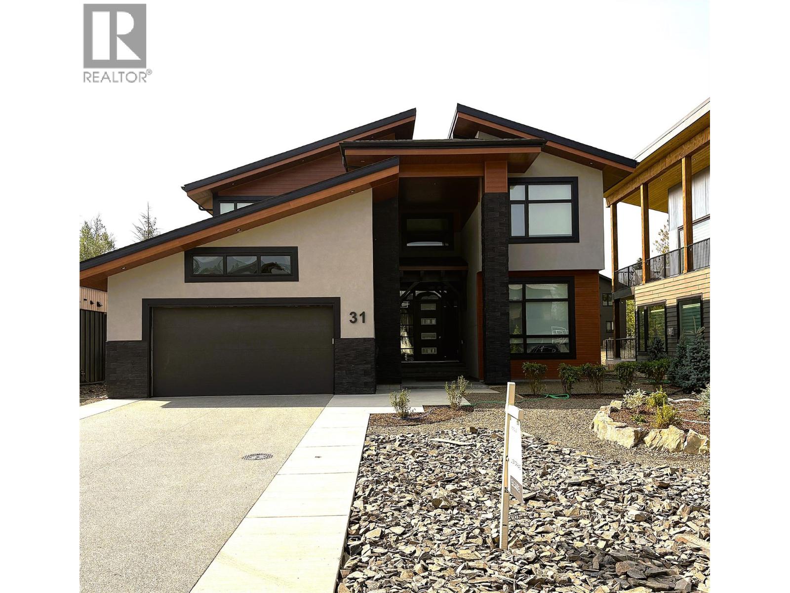 31 Mammoth Drive, Fernie, British Columbia  V0B 1M1 - Photo 1 - 10339500