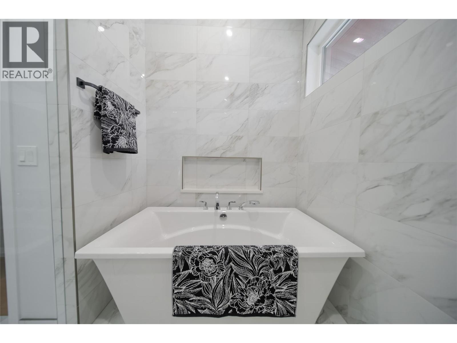 31 Mammoth Drive, Fernie, British Columbia  V0B 1M1 - Photo 38 - 10339500