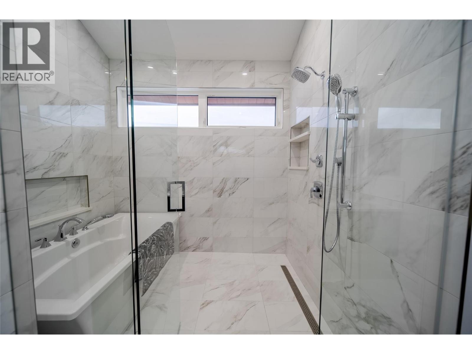 31 Mammoth Drive, Fernie, British Columbia  V0B 1M1 - Photo 35 - 10339500