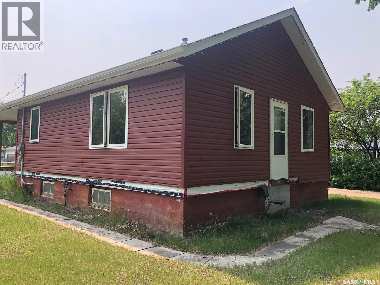 230 2nd Avenue W, Canora, Saskatchewan  S0A 0L0 - Photo 5 - SK009449