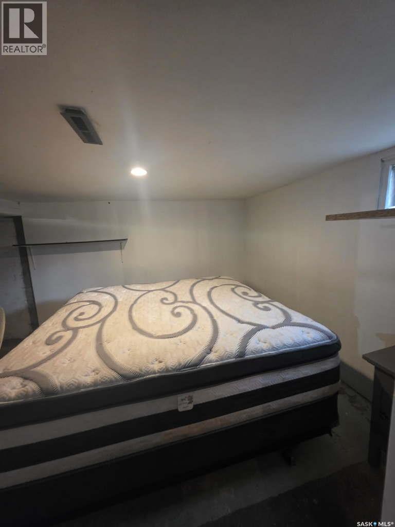 230 2nd Avenue W, Canora, Saskatchewan  S0A 0L0 - Photo 31 - SK009449