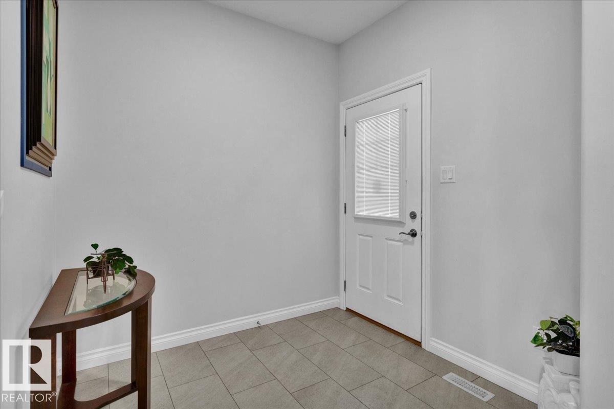 8708 223 St Nw, Edmonton, Alberta  T5T 7L6 - Photo 3 - E4456933