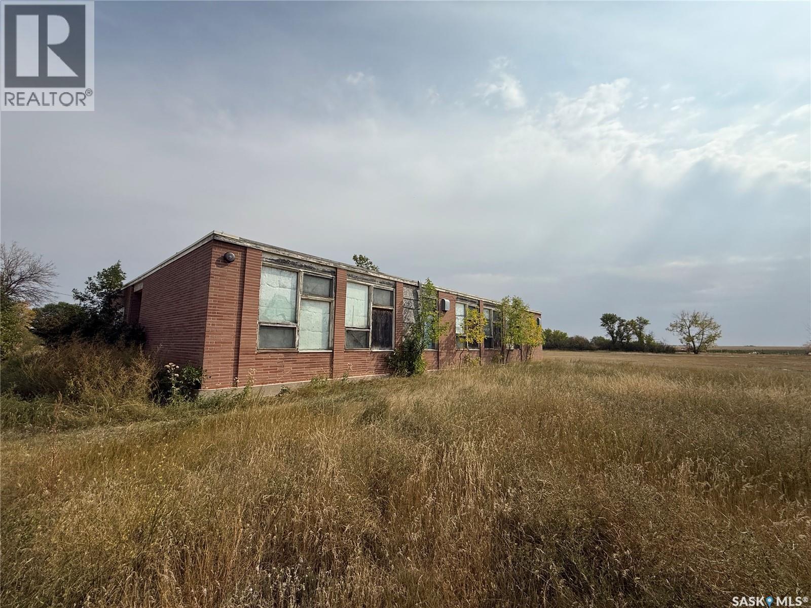 . 1st Avenue, Brokenshell Rm No. 68, Saskatchewan  S0C 2N0 - Photo 2 - SK017899