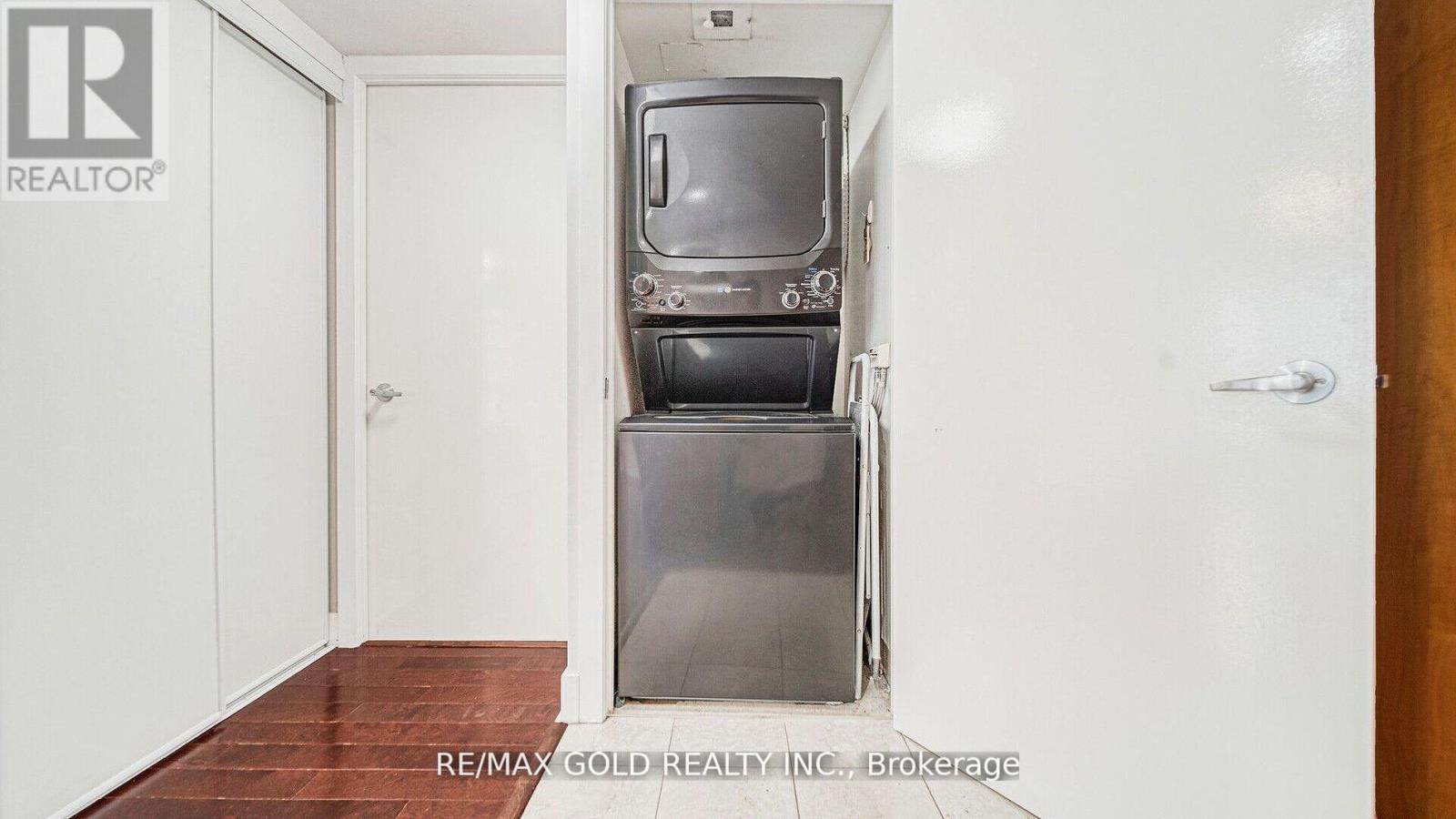 509 - 550 Queens Quay W, Toronto, Ontario  M5V 3M8 - Photo 12 - C12392650