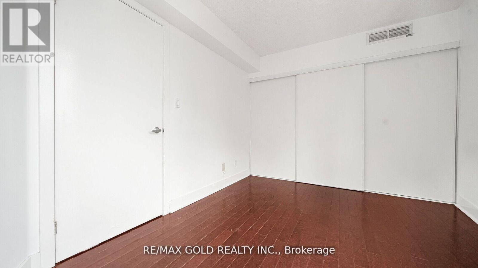 509 - 550 Queens Quay W, Toronto, Ontario  M5V 3M8 - Photo 27 - C12392650