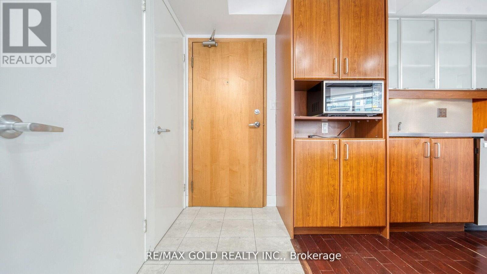 509 - 550 Queens Quay W, Toronto, Ontario  M5V 3M8 - Photo 5 - C12392650