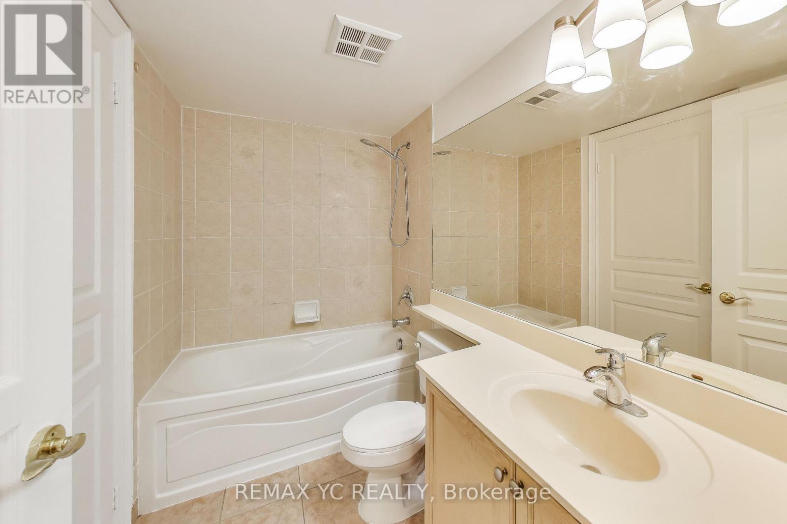 2001 - 10 Northtown Way, Toronto, Ontario  M2N 7L4 - Photo 14 - C12392674