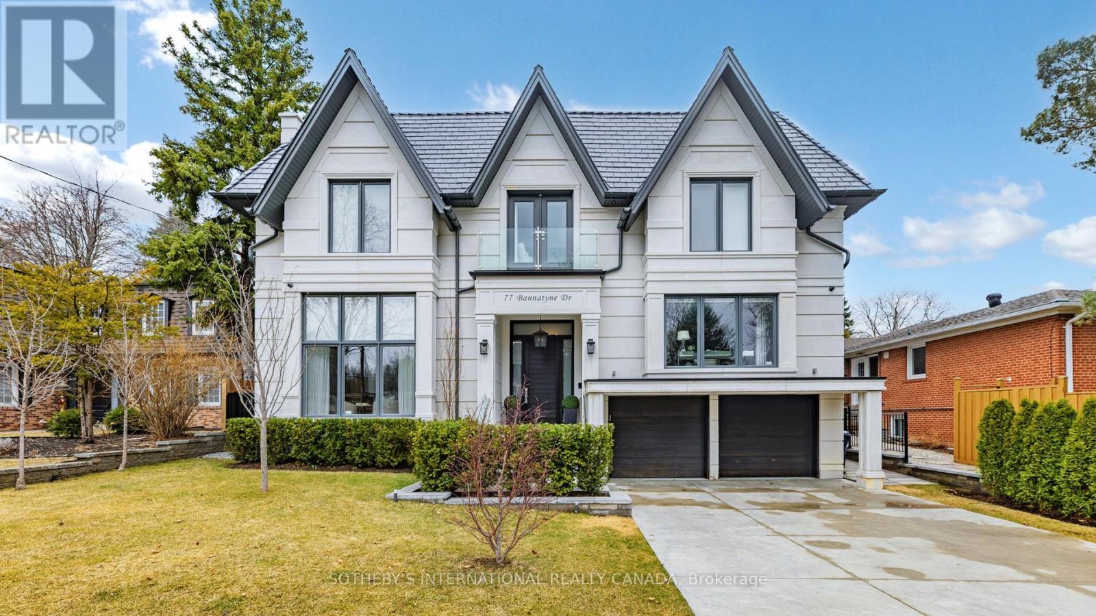 77 Bannatyne Drive, Toronto (St. Andrew-Windfields), Ontario  M2L 2P2 - Photo 1 - C12392684