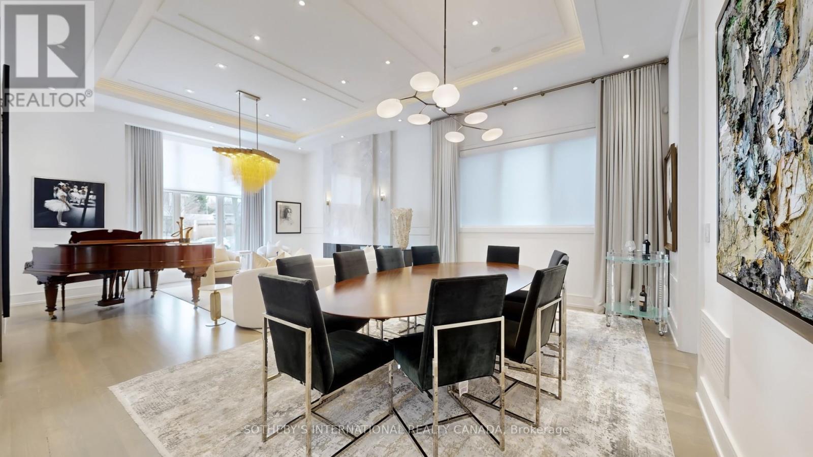 77 Bannatyne Drive, Toronto (St. Andrew-Windfields), Ontario  M2L 2P2 - Photo 9 - C12392684