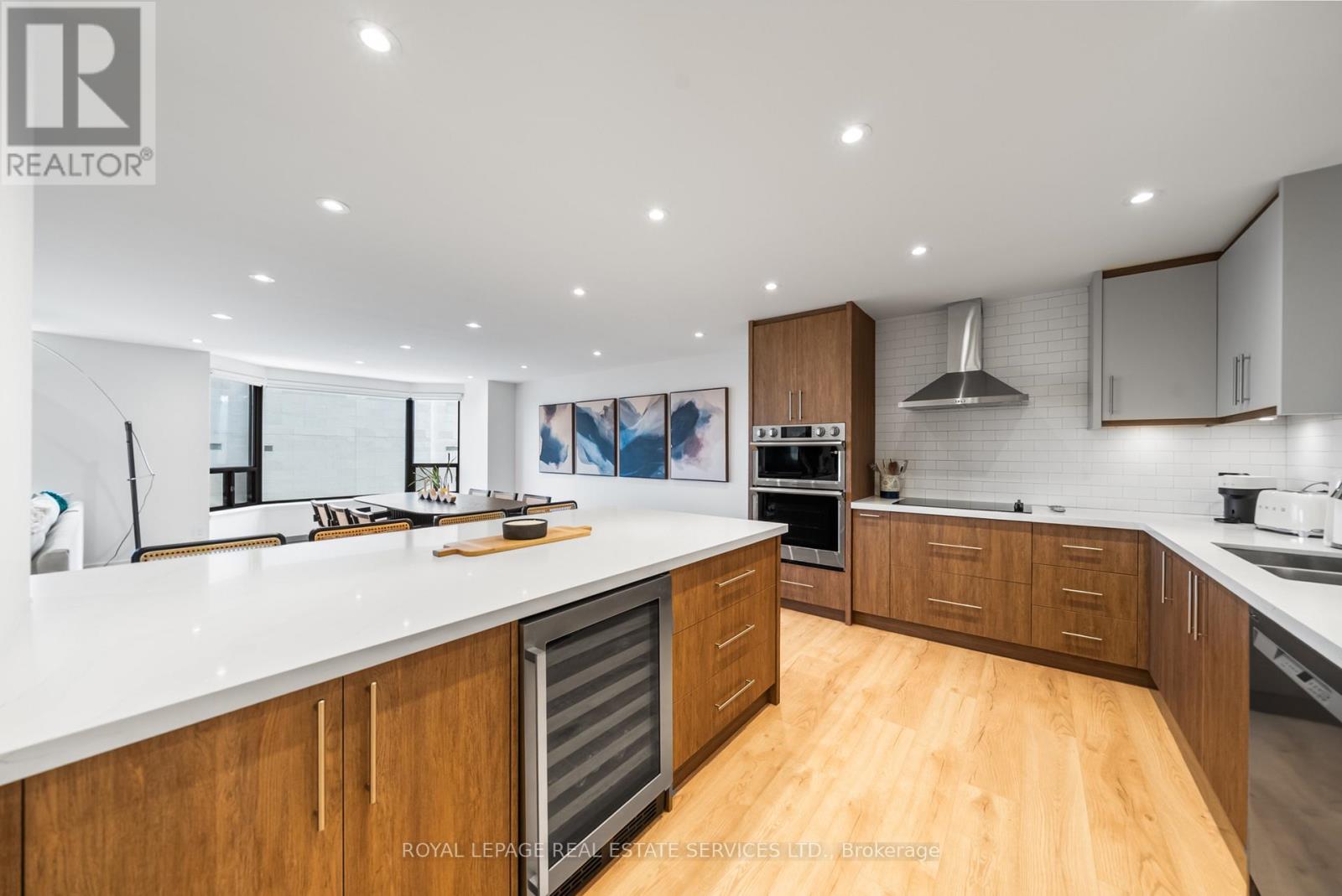 2008 - 175 Cumberland Street, Toronto, Ontario  M5R 3M9 - Photo 15 - C12392716
