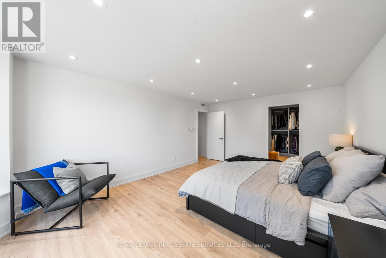 2008 - 175 Cumberland Street, Toronto, Ontario  M5R 3M9 - Photo 26 - C12392716
