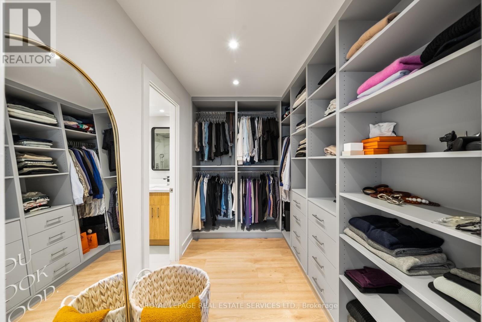 2008 - 175 Cumberland Street, Toronto, Ontario  M5R 3M9 - Photo 27 - C12392716