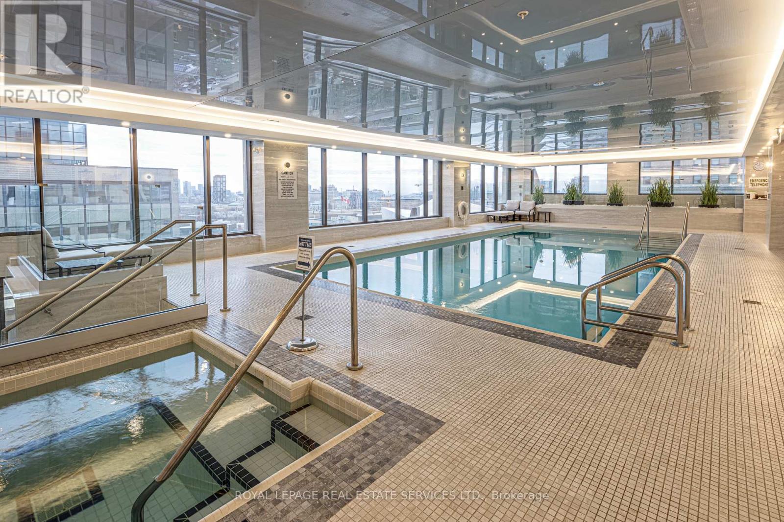 2008 - 175 Cumberland Street, Toronto, Ontario  M5R 3M9 - Photo 44 - C12392716