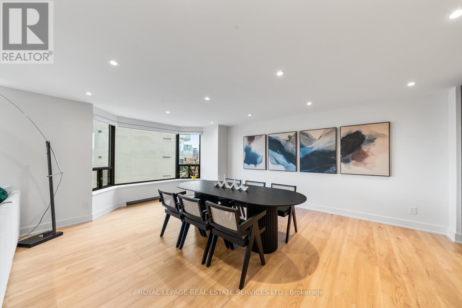 2008 - 175 Cumberland Street, Toronto, Ontario  M5R 3M9 - Photo 8 - C12392716