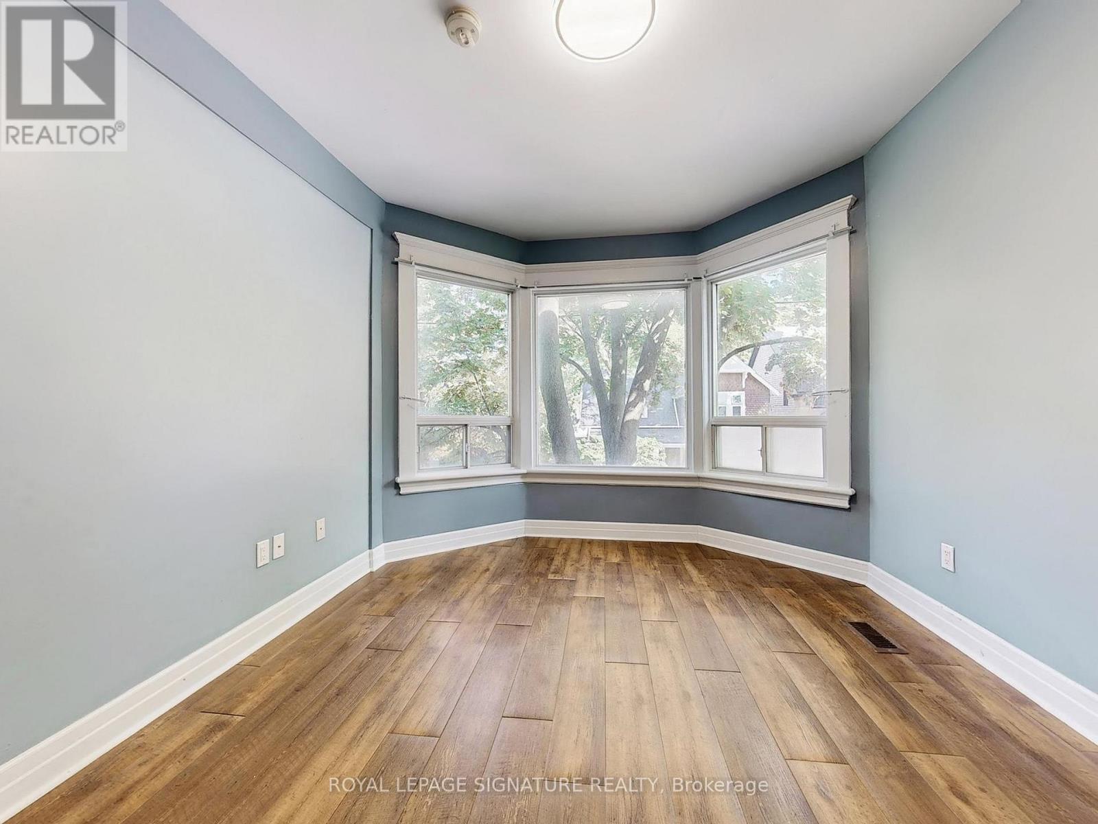 17 Austin Avenue, Toronto (South Riverdale), Ontario  M4M 1V7 - Photo 11 - E12392719