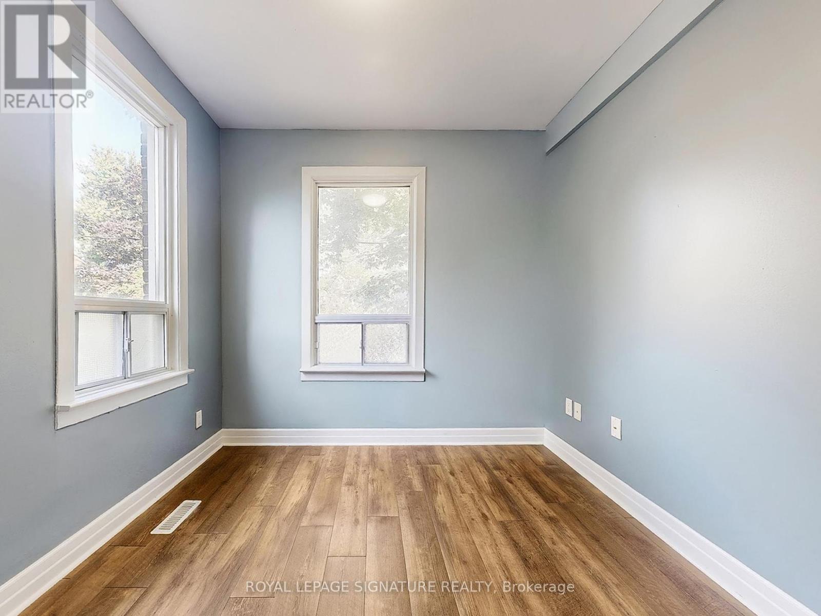 17 Austin Avenue, Toronto (South Riverdale), Ontario  M4M 1V7 - Photo 14 - E12392719