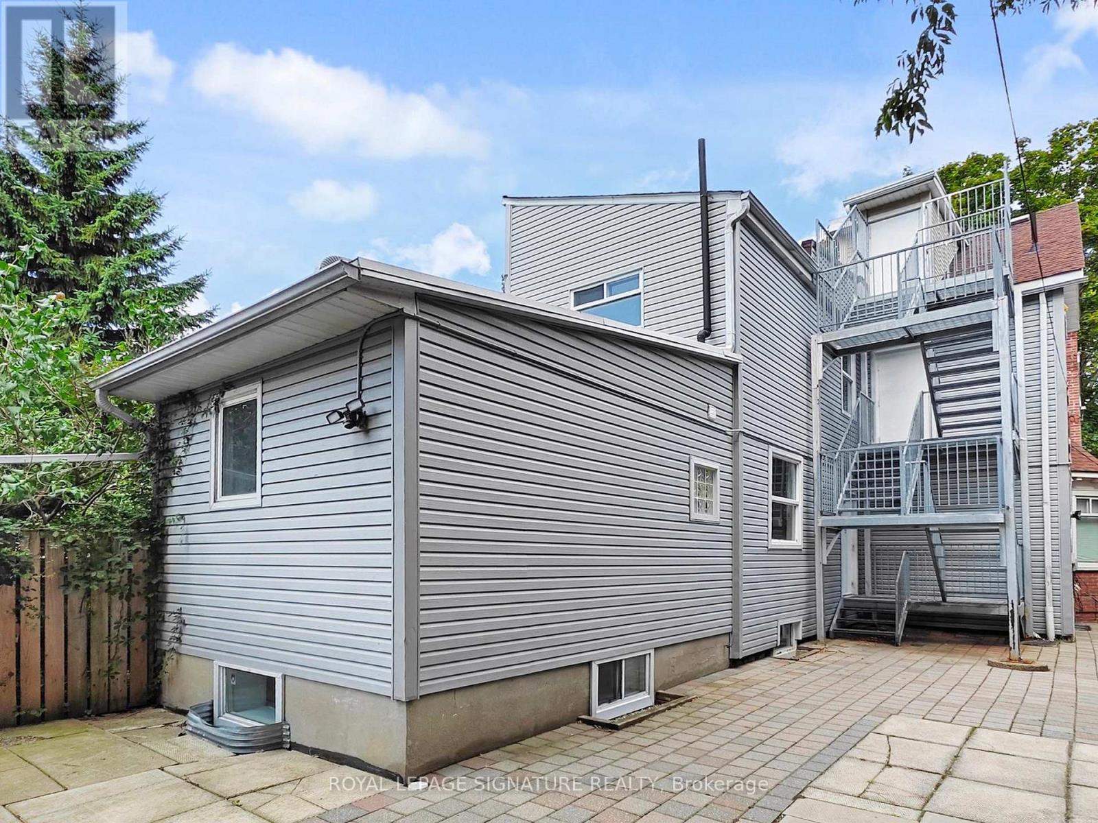 17 Austin Avenue, Toronto (South Riverdale), Ontario  M4M 1V7 - Photo 41 - E12392719