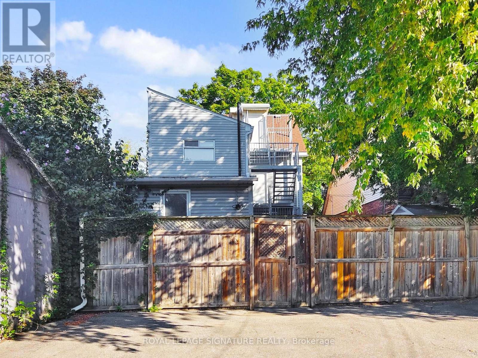 17 Austin Avenue, Toronto (South Riverdale), Ontario  M4M 1V7 - Photo 44 - E12392719
