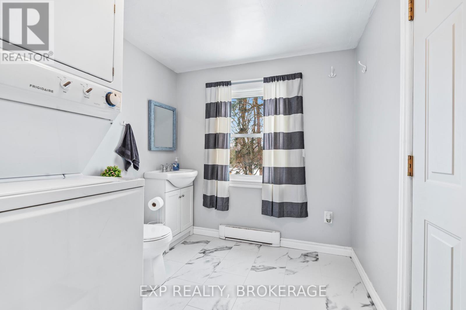 590 Queen Street, Gananoque, Ontario  K7G 2B1 - Photo 24 - X12391295