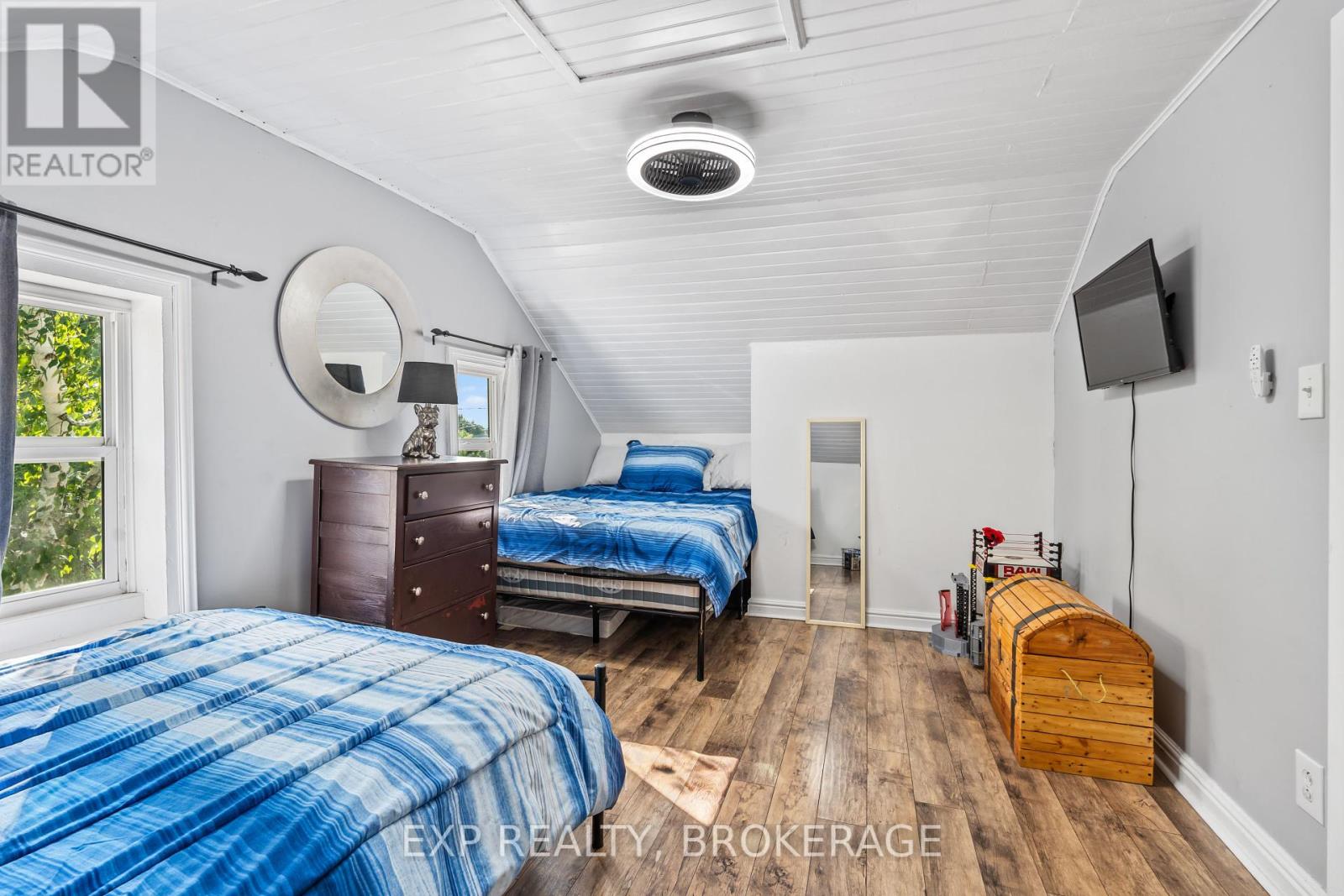 590 Queen Street, Gananoque, Ontario  K7G 2B1 - Photo 31 - X12391295