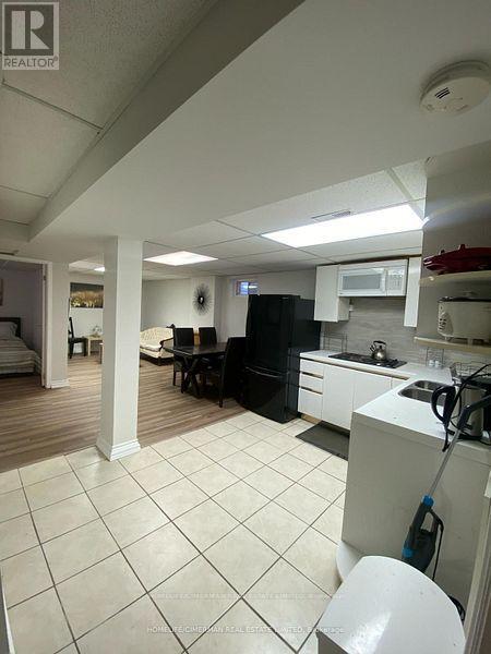 Lower - 45 Don Head Village Boulevard, Richmond Hill, Ontario  L4C 7M7 - Photo 2 - N12392600