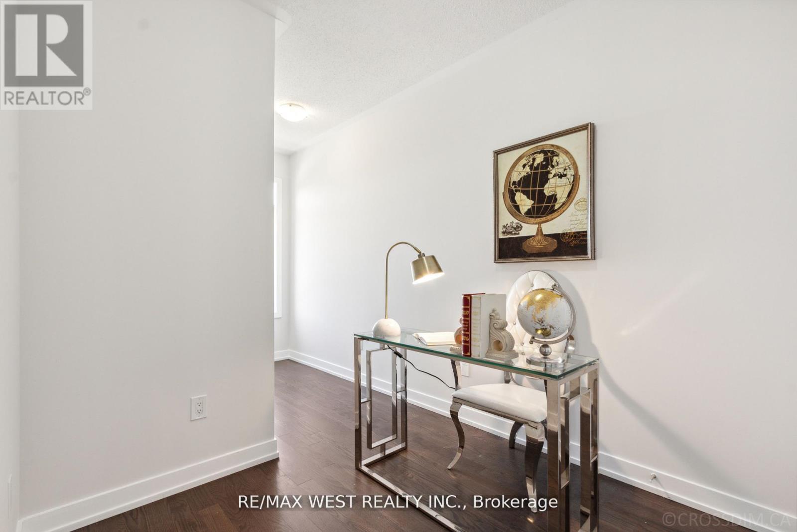 147 Salterton Circle, Vaughan, Ontario  L6A 2Z2 - Photo 19 - N12392680