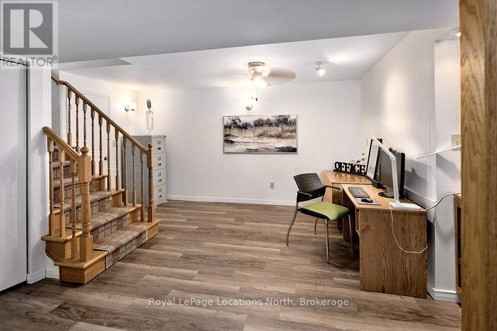 64 Ivan Street, Meaford, Ontario  N4L 1C8 - Photo 28 - X12392739