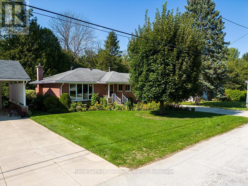 64 Ivan Street, Meaford, Ontario  N4L 1C8 - Photo 8 - X12392739