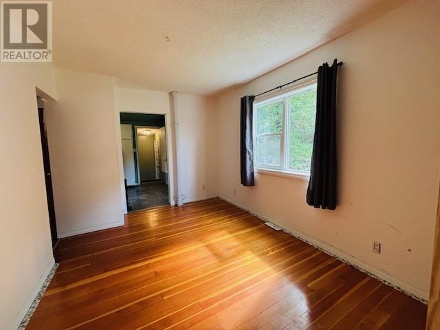 215 Matheson St N, Kenora, Ontario  P9N 3G5 - Photo 17 - TB252863