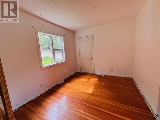 215 Matheson St N, Kenora, Ontario  P9N 3G5 - Photo 18 - TB252863