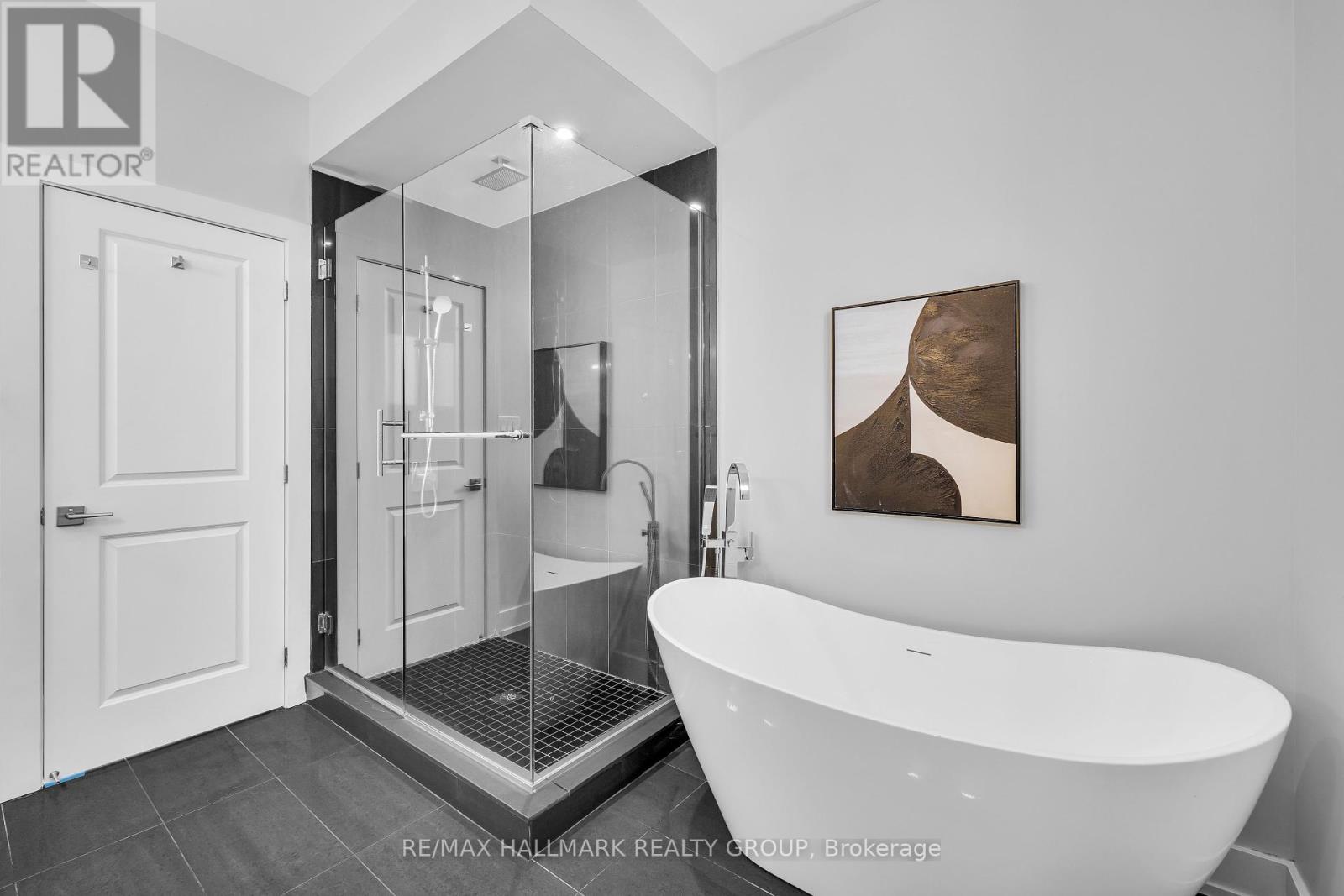 42b Young Street, Ottawa, Ontario  K1S 3H7 - Photo 17 - X12392776