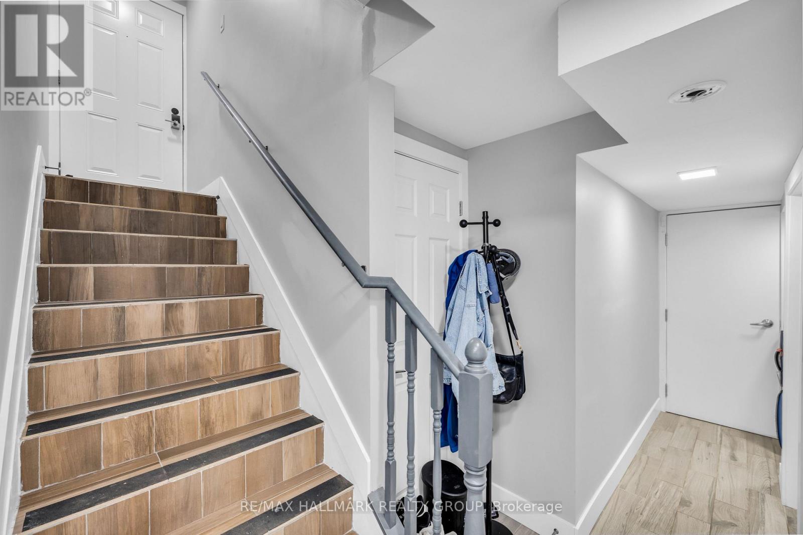 42b Young Street, Ottawa, Ontario  K1S 3H7 - Photo 23 - X12392776