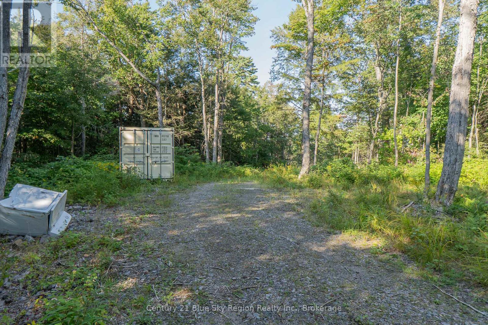 1060 Lot 7 Four Mile Lake Road, North Bay (Airport), Ontario  P1B 8G2 - Photo 5 - X12387802