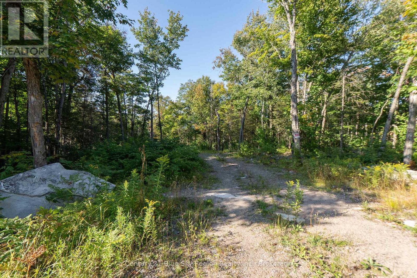 1060 Lot 7 Four Mile Lake Road, North Bay (Airport), Ontario  P1B 8G2 - Photo 2 - X12387802