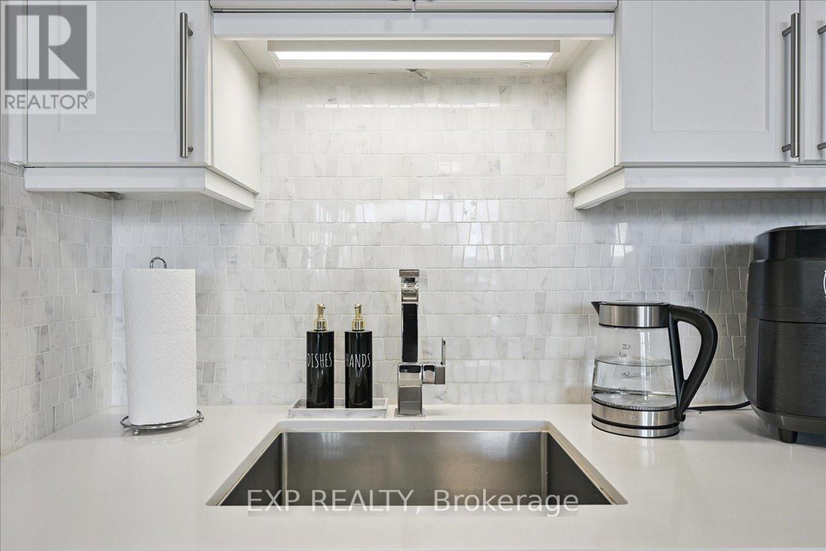 913 - 2093 Fairview Street, Burlington (Freeman), Ontario  L7R 0B4 - Photo 10 - W12392593
