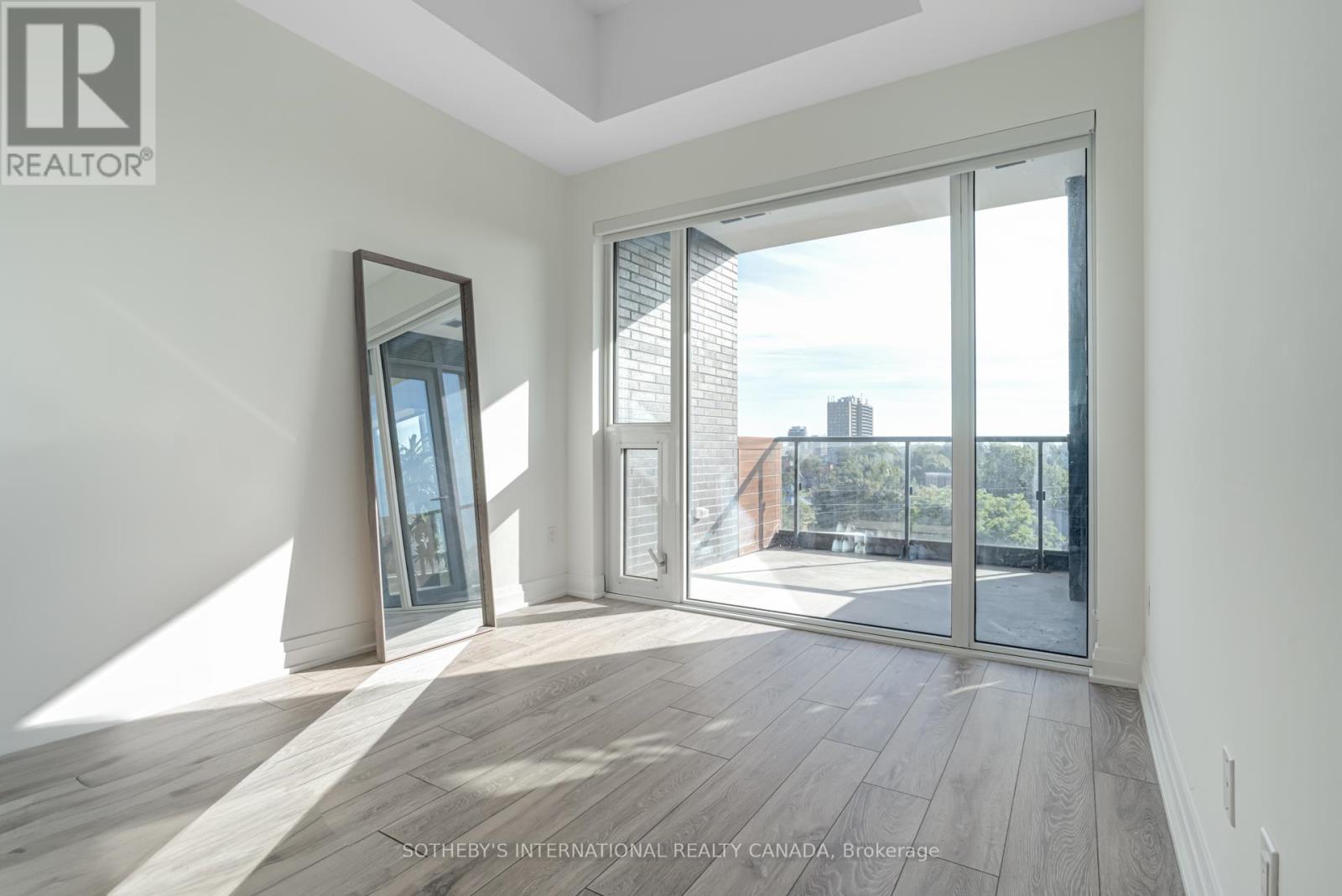 707 - 21 Park Street E, Mississauga (Port Credit), Ontario  L5G 0C2 - Photo 15 - W12392614