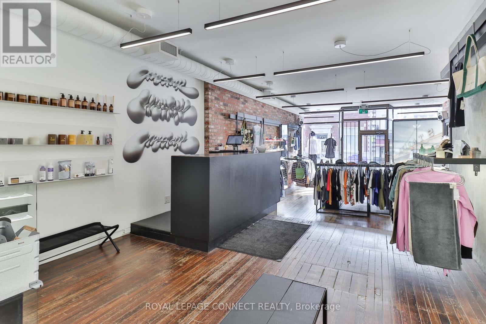 Main - 406 Roncesvalles Avenue, Toronto, Ontario  M6R 2M9 - Photo 10 - W12392710