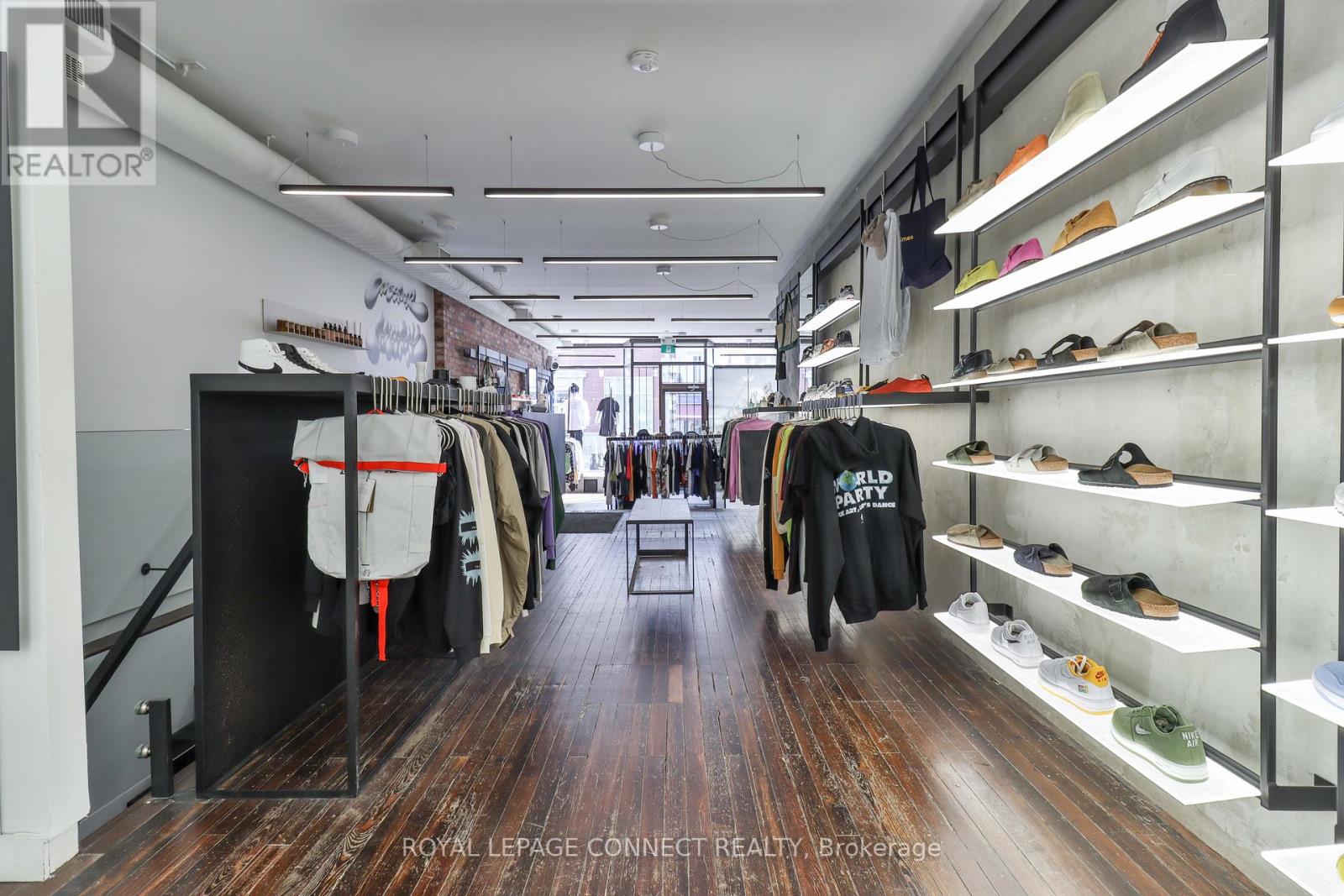 Main - 406 Roncesvalles Avenue, Toronto, Ontario  M6R 2M9 - Photo 14 - W12392710
