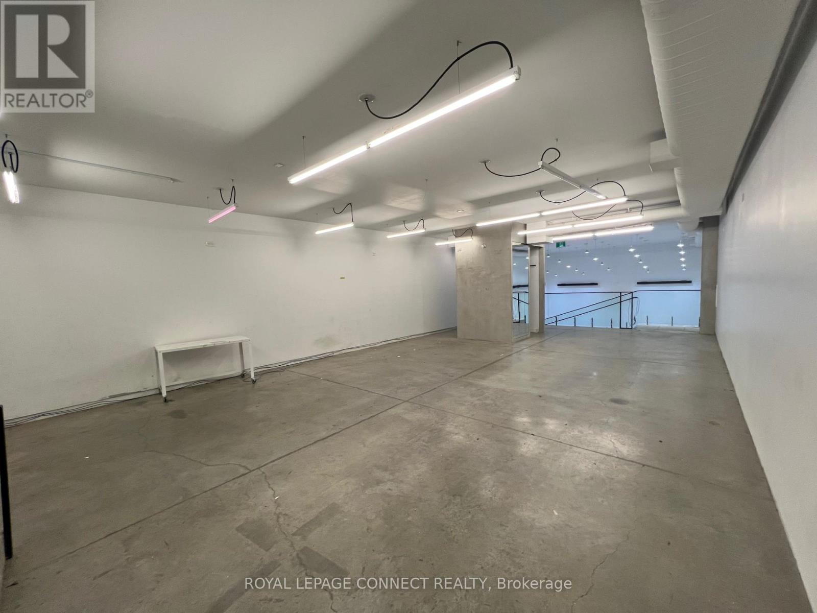 Main - 406 Roncesvalles Avenue, Toronto, Ontario  M6R 2M9 - Photo 19 - W12392710
