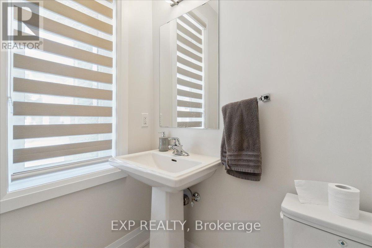 79 Mevira Gardens, Oakville (Go Glenorchy), Ontario  L6H 7C5 - Photo 18 - W12392727