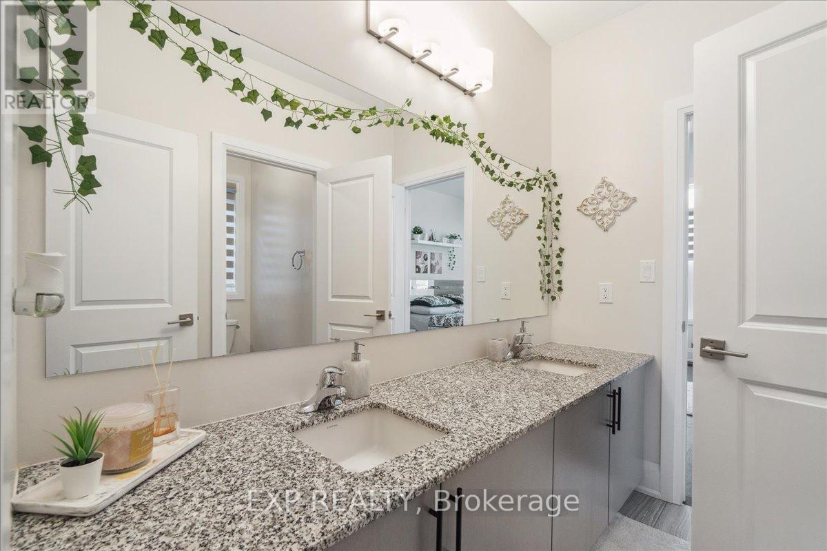 79 Mevira Gardens, Oakville (Go Glenorchy), Ontario  L6H 7C5 - Photo 36 - W12392727