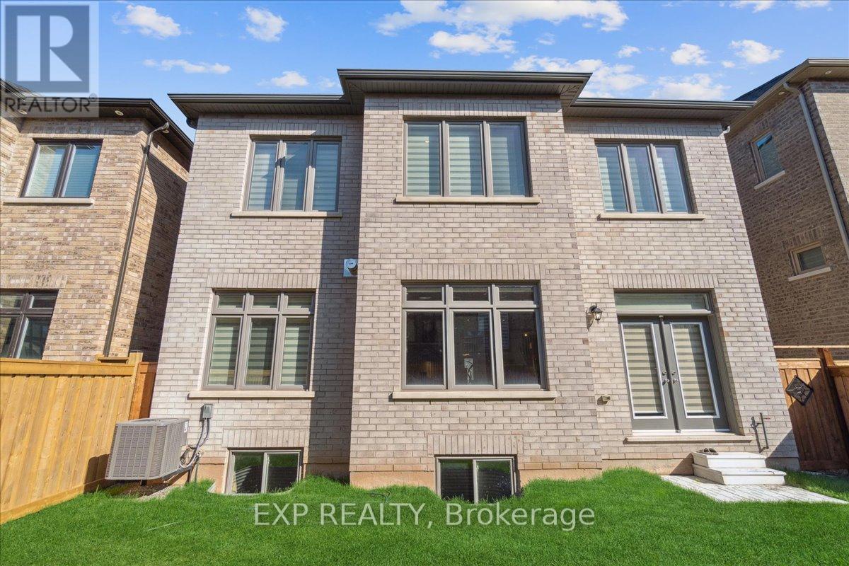 79 Mevira Gardens, Oakville (Go Glenorchy), Ontario  L6H 7C5 - Photo 41 - W12392727