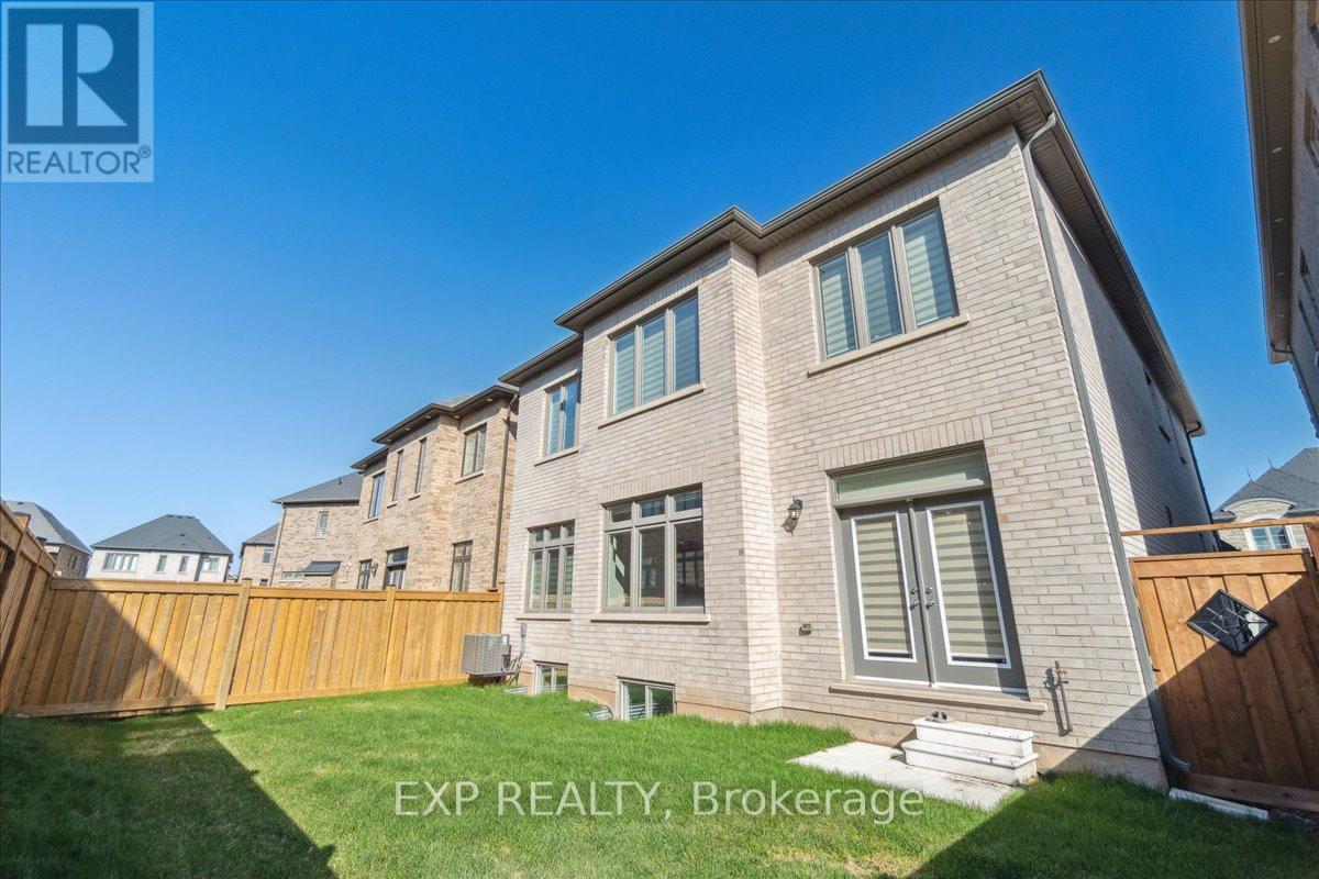 79 Mevira Gardens, Oakville (Go Glenorchy), Ontario  L6H 7C5 - Photo 42 - W12392727