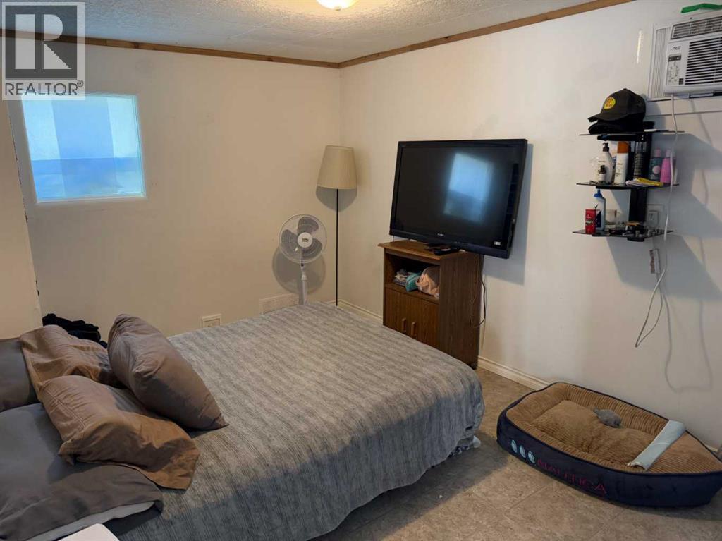 223 2 Street N, Vulcan, Alberta  T0L 2B0 - Photo 12 - A2255534