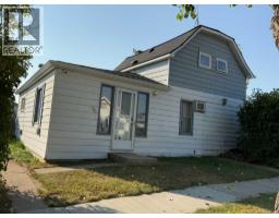 223 2 Street N, Vulcan, Ca