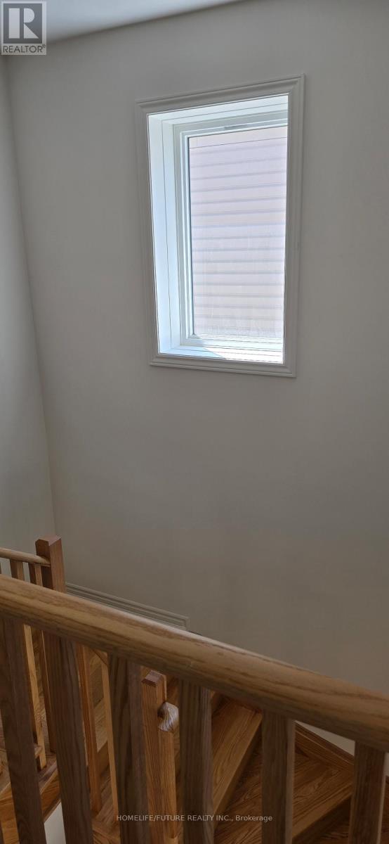 1081 Trailsview Avenue, Cobourg, Ontario  K9A 4J5 - Photo 14 - X12382433