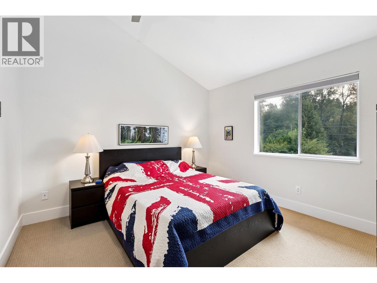 239 W 22nd Street, North Vancouver, British Columbia  V7M 2A2 - Photo 22 - R3045755